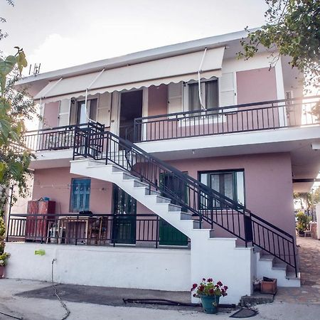 Casa Serena Asprogerakata Bagian luar foto