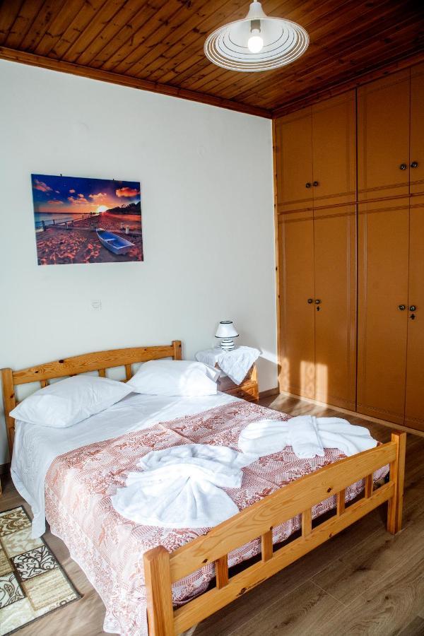 Casa Serena Asprogerakata Bagian luar foto